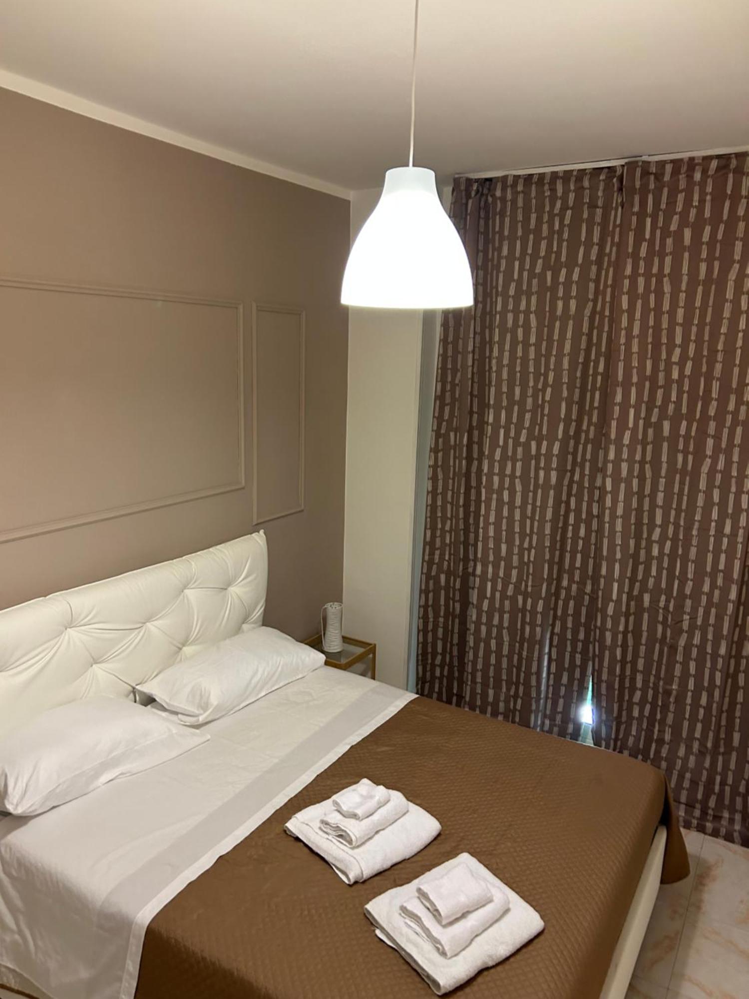 Happy Fly Now Bed & Breakfast Napoli Ngoại thất bức ảnh
